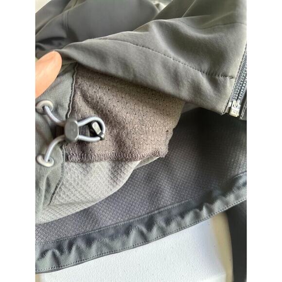 REI Womens Size Small Softshell Fleece Lined Jacket Full Zip Grey Coat Outdoor - Picture 5 of 7